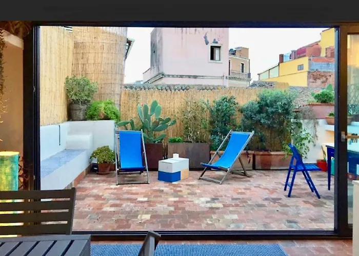 The Windows דירה